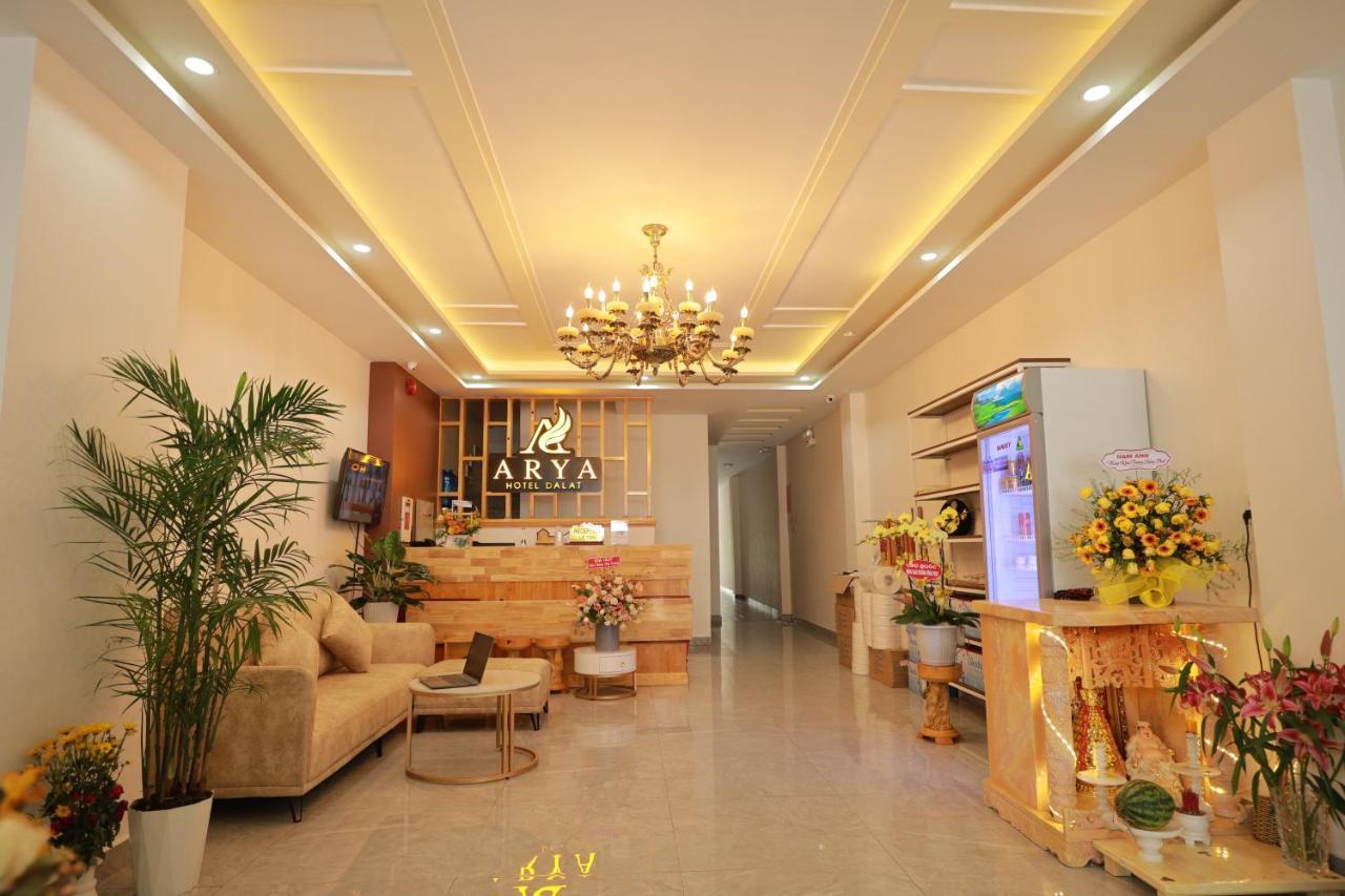 Arya Hotel Dalat Екстер'єр фото